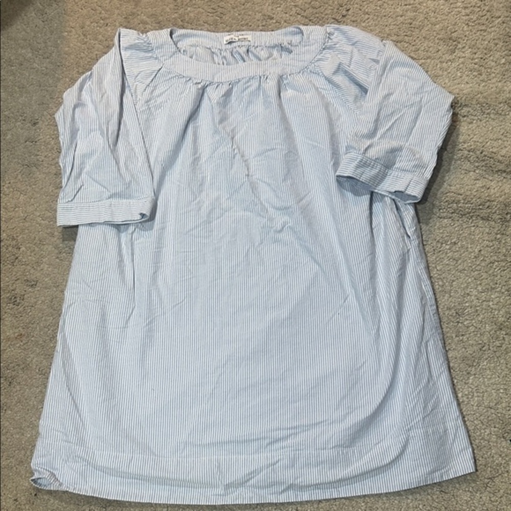 “The Sleep Shirt” striped 100 percent cotton EUC